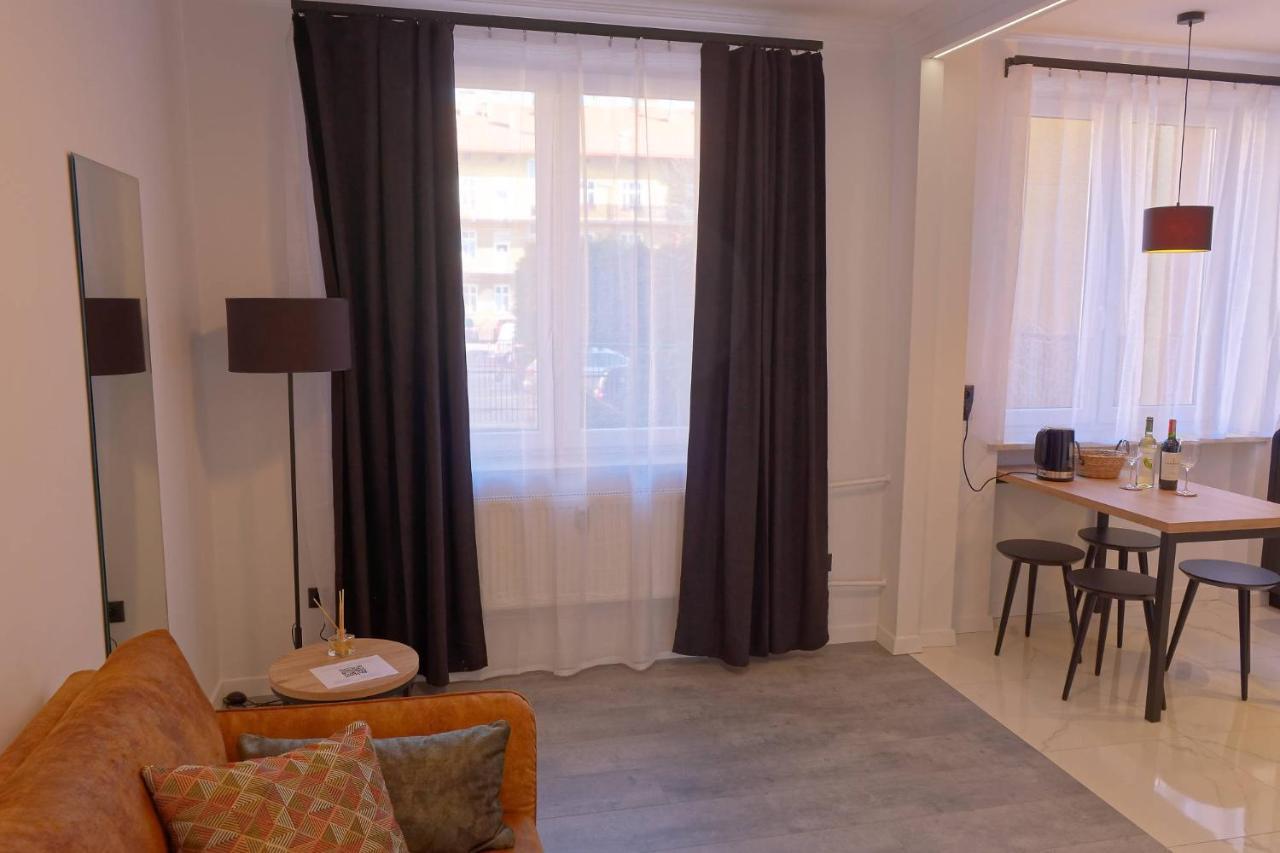 Apartament E-Space Rzeszów Exteriör bild