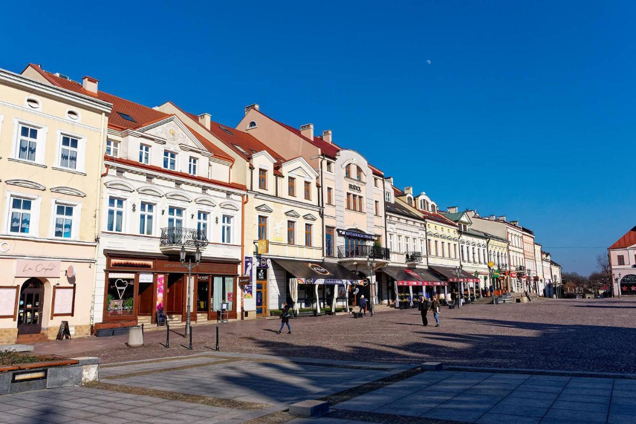 Apartament E-Space Rzeszów Exteriör bild